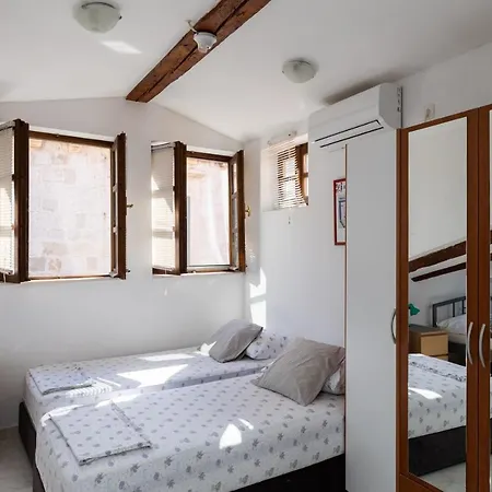 B&B Buza House-2
